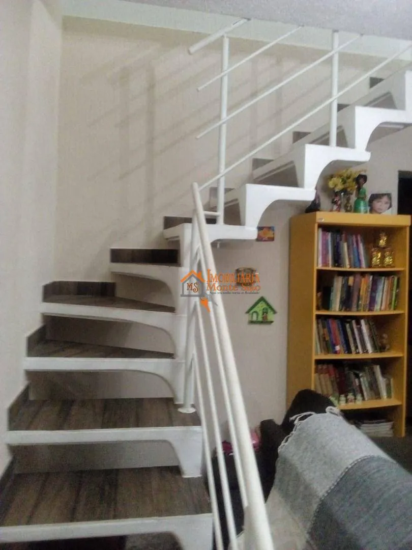 Imagem Casa com 3 dormitórios à venda, 125 m² por R$ 250.000,00 - Recreio São Jorge - Guarulhos/SP