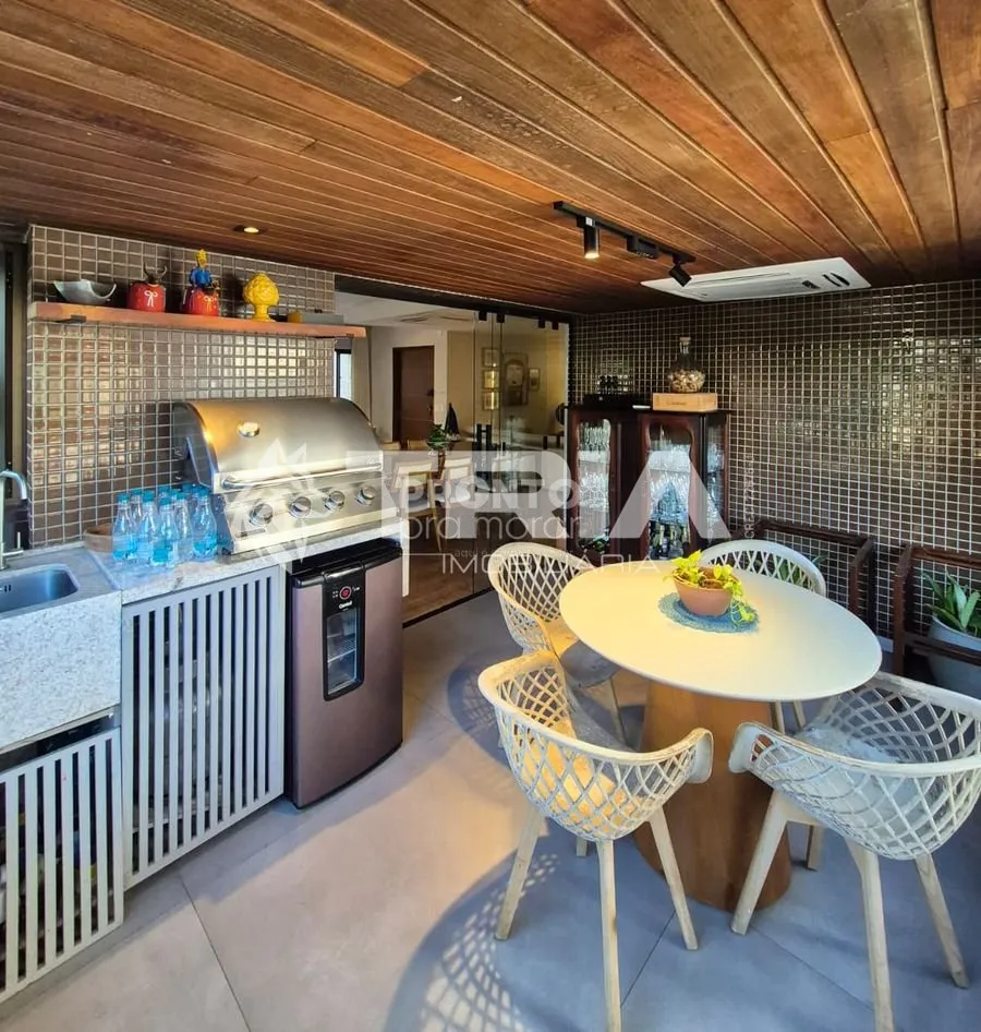 Imagem Apartamento de 4 quartos, 194m² no bairro Aflitos, em Recife