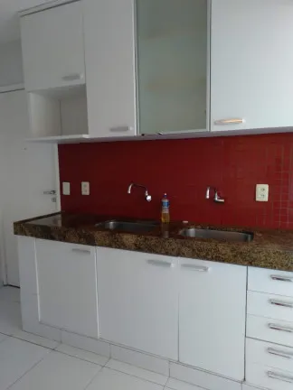 Imagem Apartamento com 4 Quartos à Venda, 145 m² em Boa Viagem - Recife