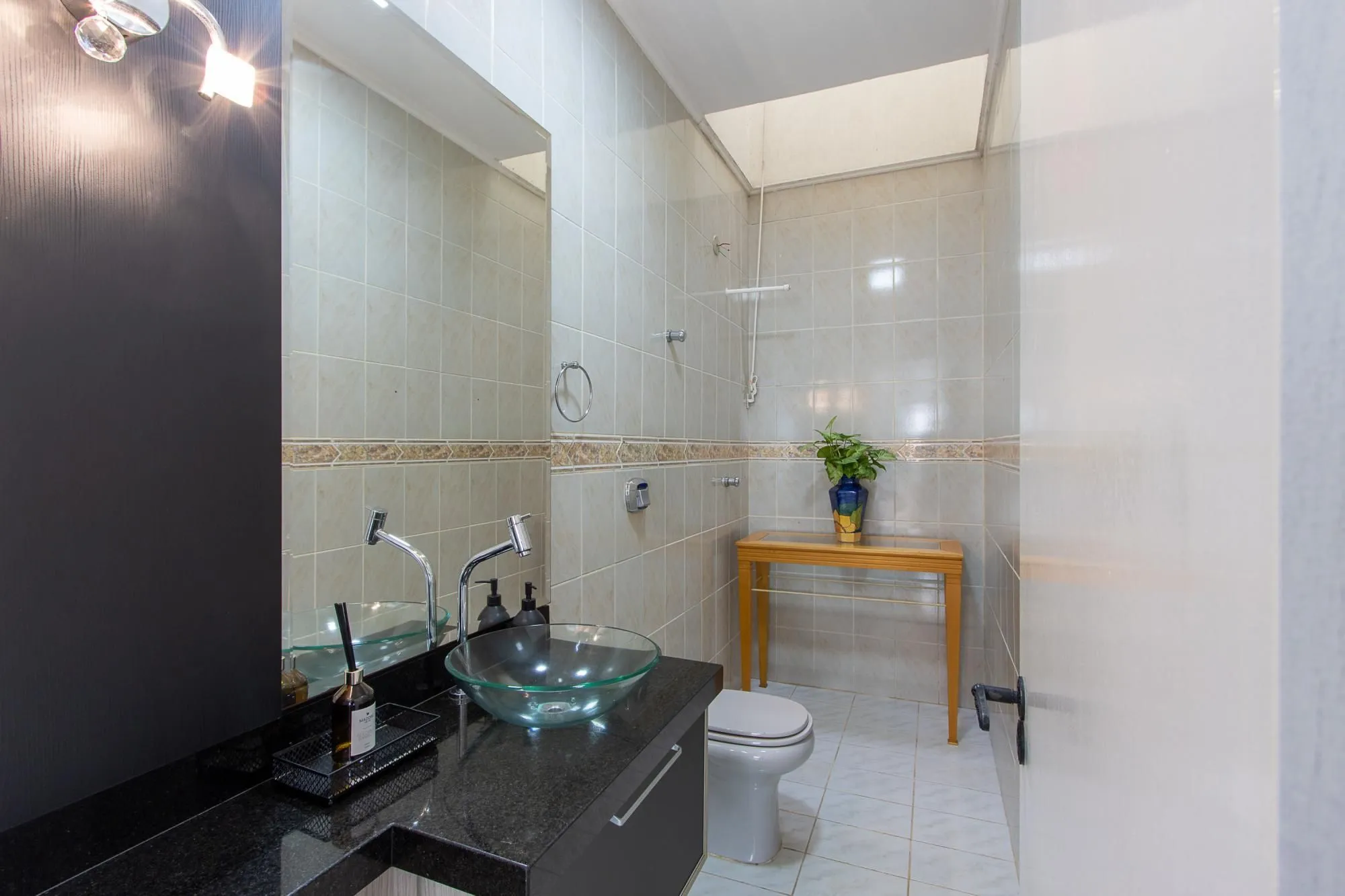 Imagem Casa em condomínio 4 quartos (1 suite) - Bairro Espírito Santo