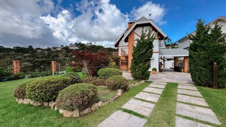 Imagem Casa em condomínio - Campos do Jordão