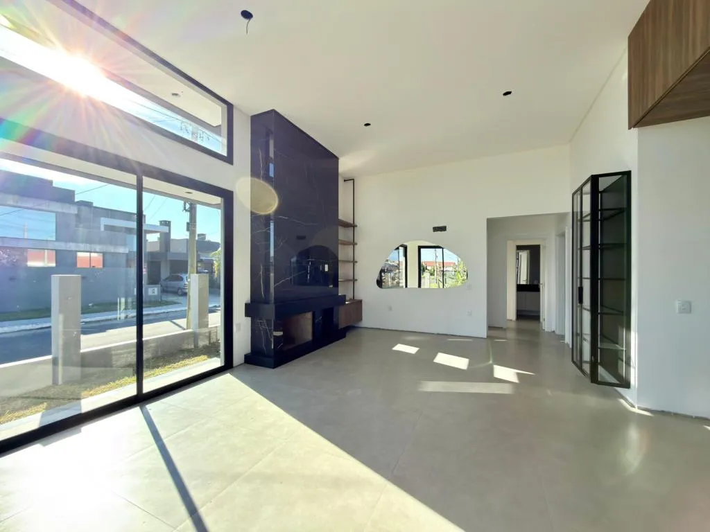 Imagem Casa 3 Dormitórios - Bairro Jardim Beira Mar