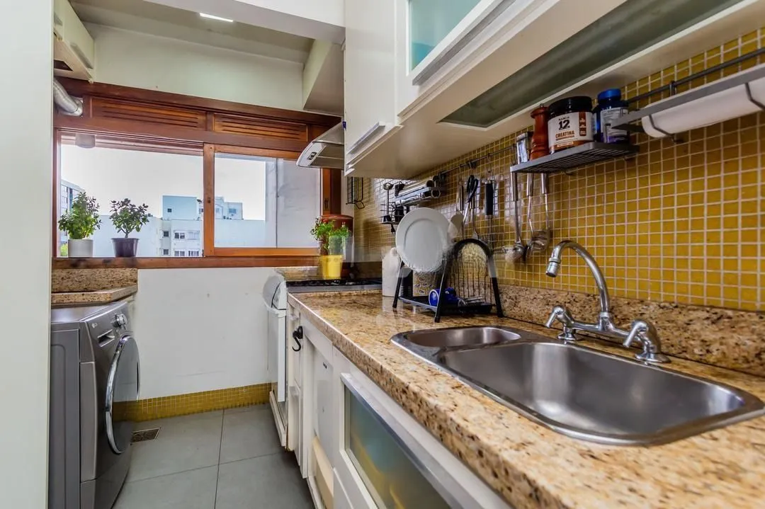 Imagem Duplex Reformado com 2 Dormitórios e 1 Vaga - Pronto para Morar