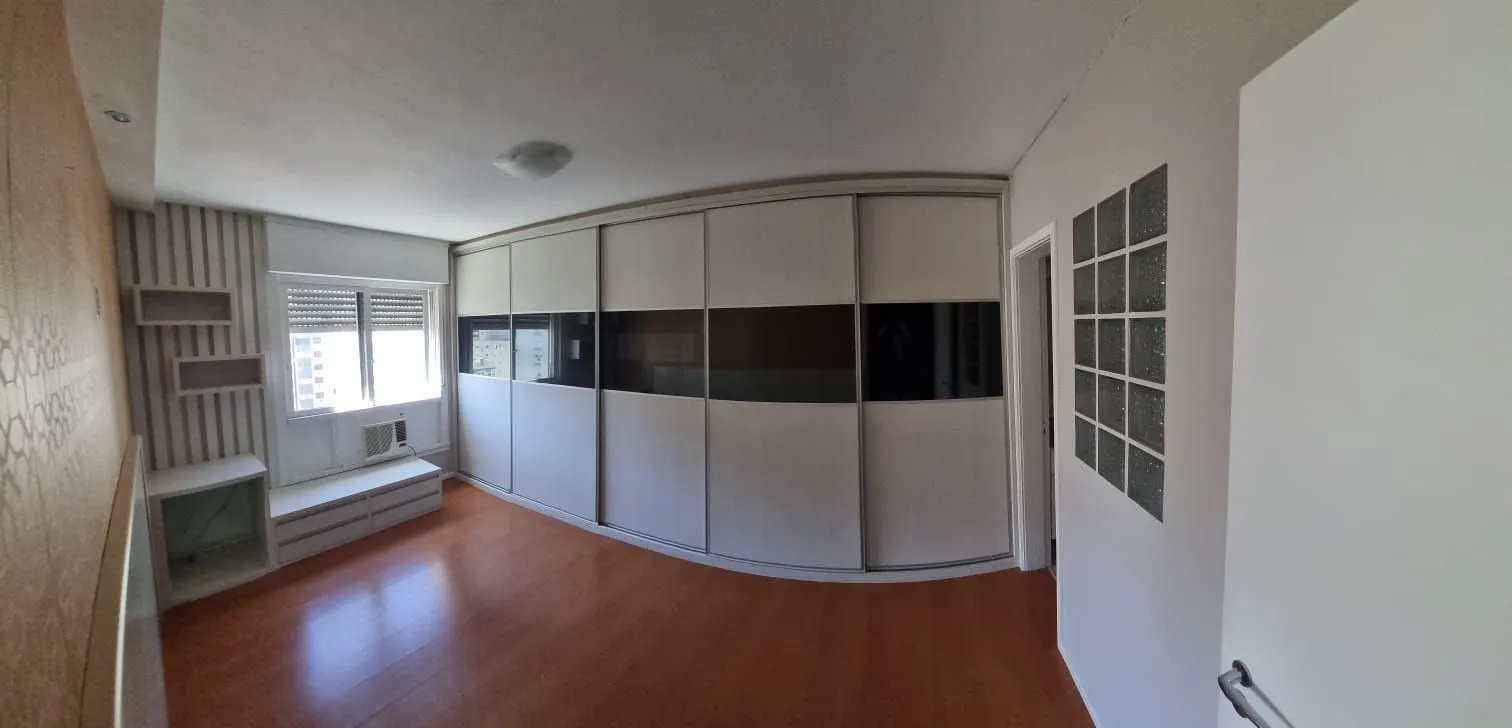 Imagem Apto de 3 dormitórios no Mont Serrat com linda vista da cidade e 1 vaga de garagem