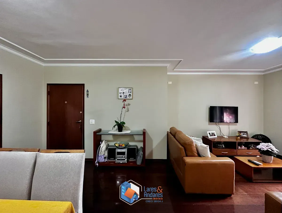 Imagem Apartamento para venda em Vila Sofia com 3 quartos, sendo 1 suíte, 110m²