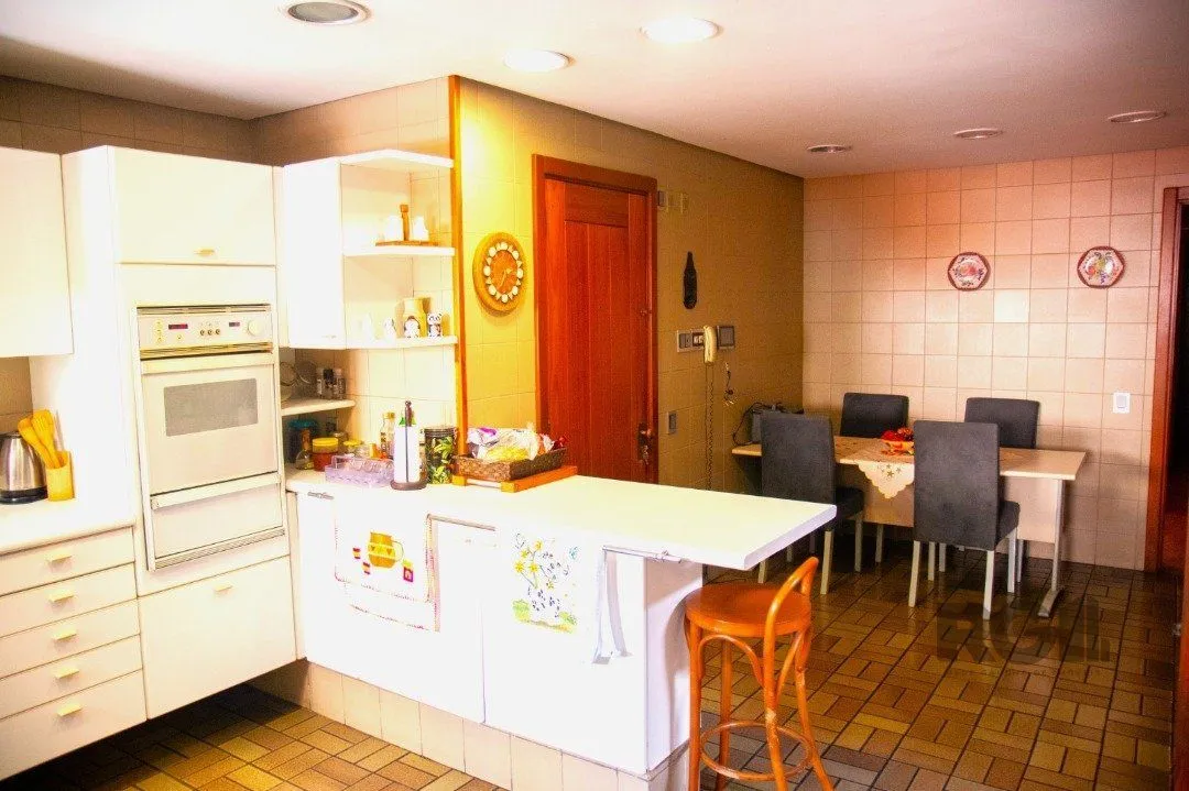 Imagem xcelente cobertura, 3 dormitórios, 1 suíte, (atualmente 3, ampliada suíte do casal),