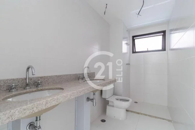 Imagem Moema, novo, 3 suítes, 153m²