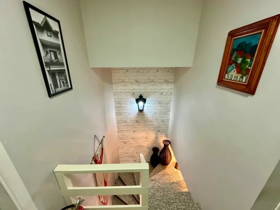 Imagem Casa para venda no bairro Hípica em Porto Alegre