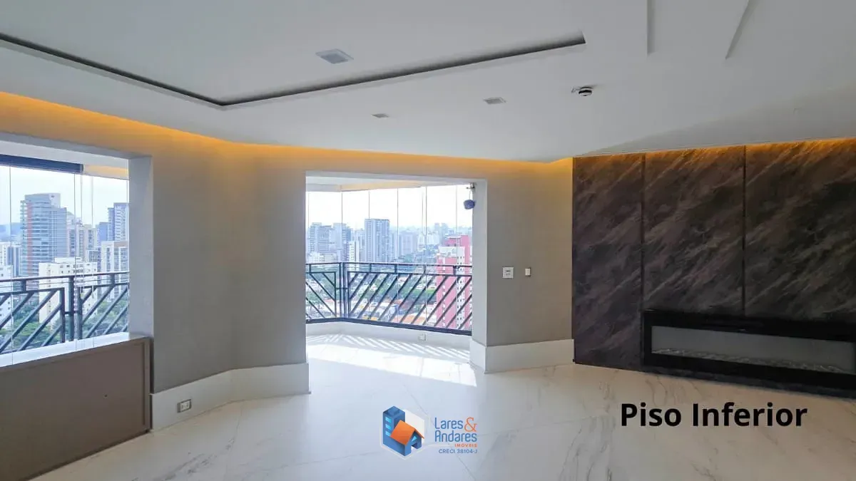 Imagem Cobertura para venda e locação em Campo Belo com 4 quartos, sendo 2 suítes, 440m²