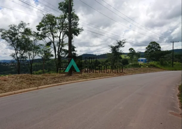 Imagem Terrenos / Lotes de 1000 m2 em otima localização próximo a Rod. Fernão dias,bairro Belvedere, Atibaia