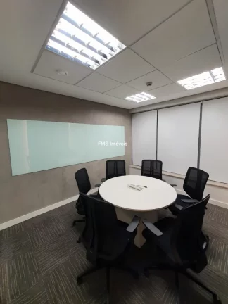 Imagem Conjunto comercial com 280m² para locação na Av. Brigadeiro Faria Lima