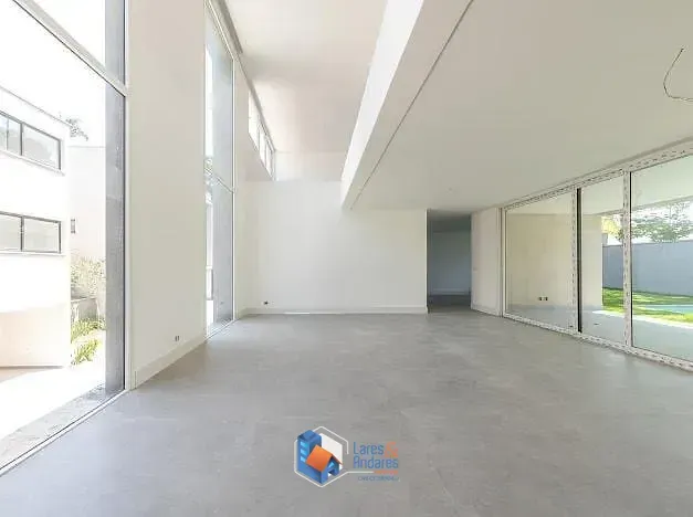 Imagem Casa em condomínio para venda em Jardim Cordeiro com 4 quartos, sendo 4 suítes, 686m²