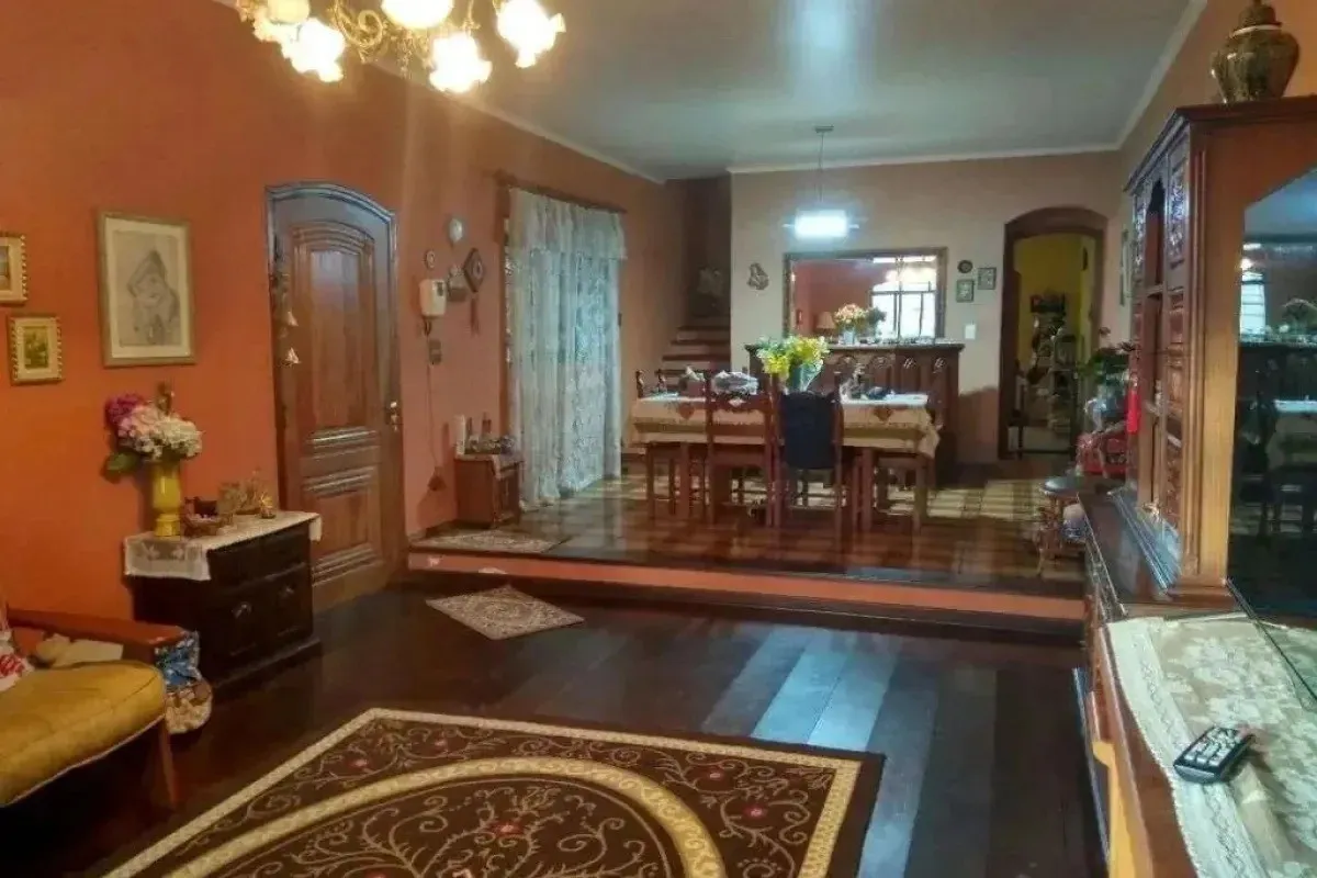 Imagem Casa para Venda em São Paulo, Jardim Pinheiros, 4 dormitórios, 2 suítes, 3 banheiros, 2 vagas