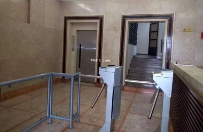 Imagem Conjunto comercial com 389m2 na Av. Paulista.