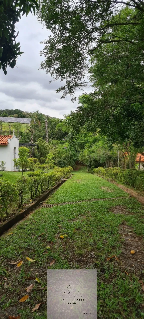 Imagem Imperdível! Chácara à venda em Porto Feliz-SP, Avecuia: 3 quartos, 1 suíte, 2 salas, 300m² de área. Venha conferir!