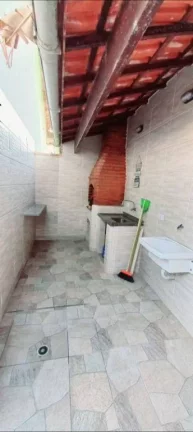 Imagem Casa com 2 dormitórios à venda, 56 m² por R$ 410.000 - Vila Caiçara - Praia Grande/SP