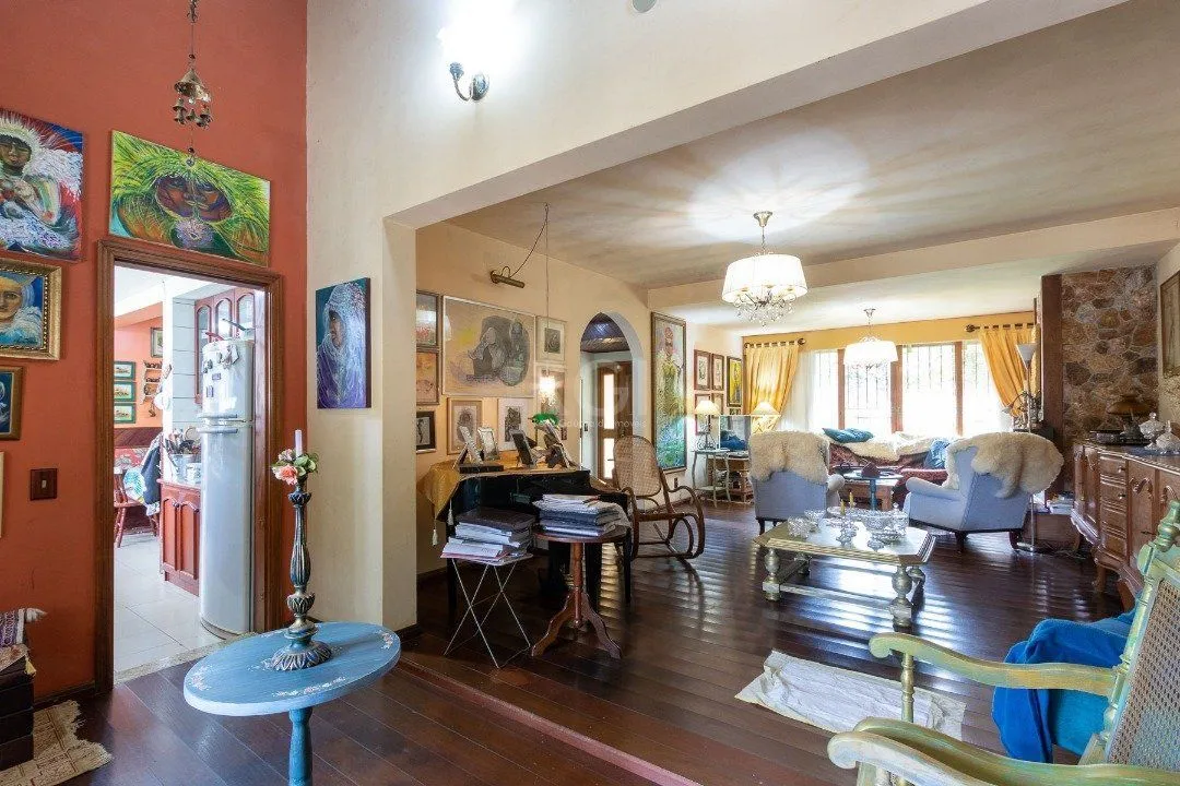 Imagem Casa Condominio para Venda - 386m², 3 dormitórios, sendo 2 suites, 2 vagas - Espirito Santo