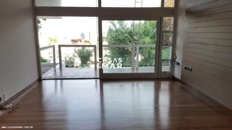 Imagem Casa em Condomínio para Venda em Rio de Janeiro / RJ no bairro Leblon