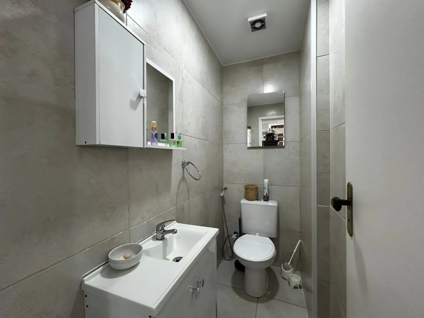 Imagem Apartamento para Venda em Petrópolis / RJ no bairro Nogueira