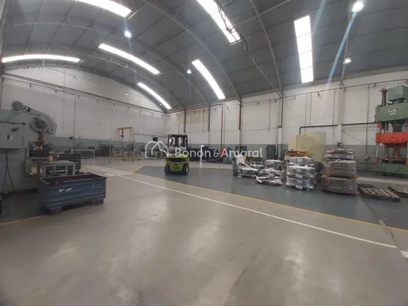 Imagem Barracão Comercial Excelente Localização - Valinhos

O prédio, edificado em 2 pavimentos de alve...