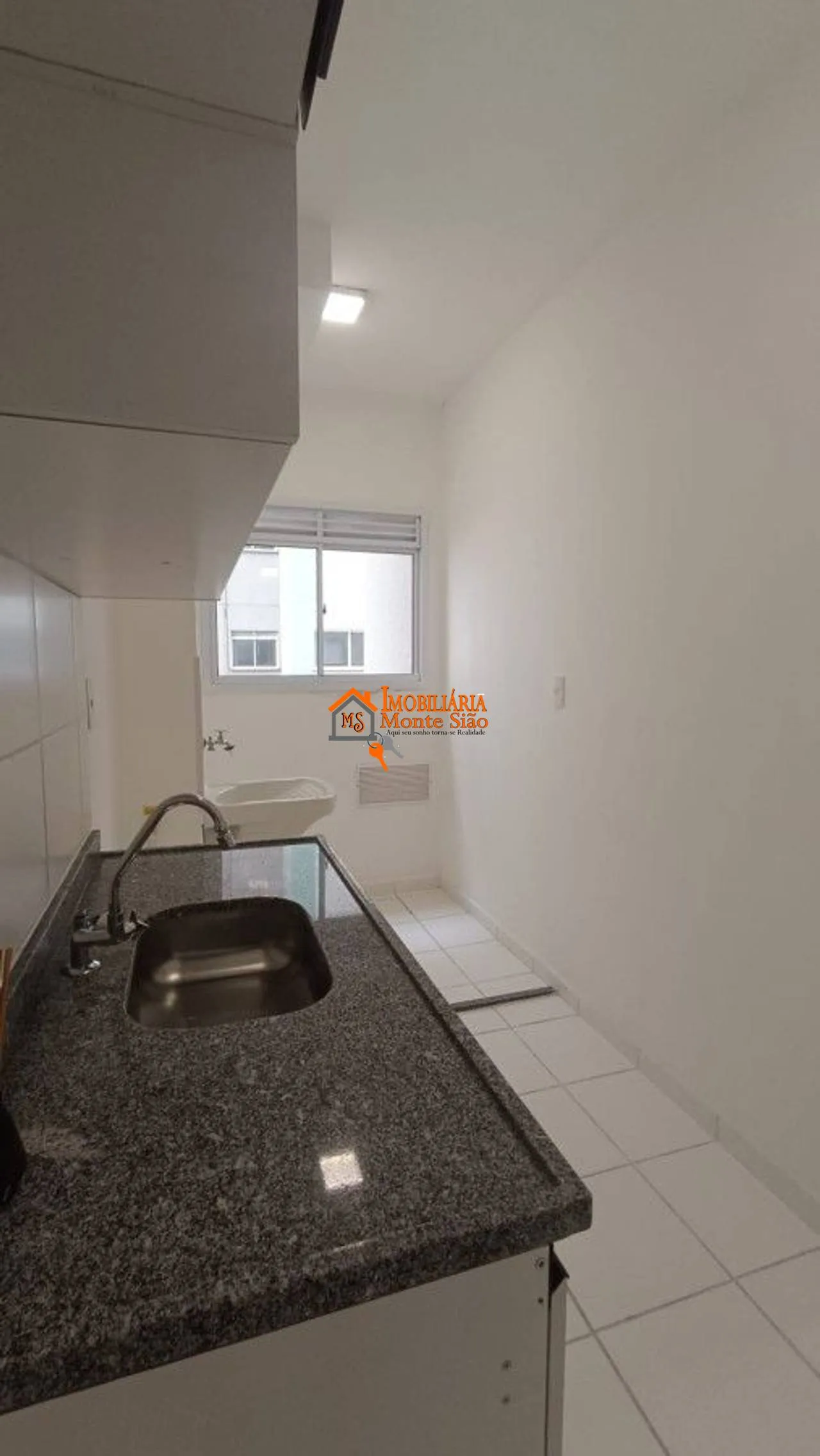 Imagem Apartamento com 2 dormitórios à venda, 46 m² por R$ 245.000,00 - O Pequeno Coração - Itaquaquecetuba/SP