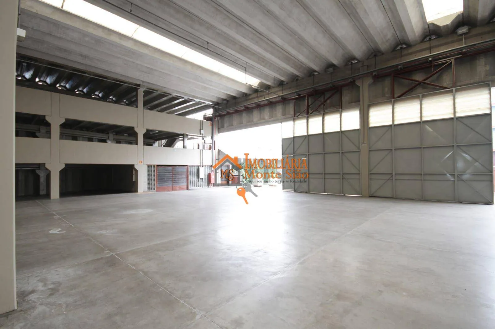 Imagem Galpão para alugar, 2305 m² por R$ 129.092,00/mês - Parque Novo Mundo - São Paulo/SP
