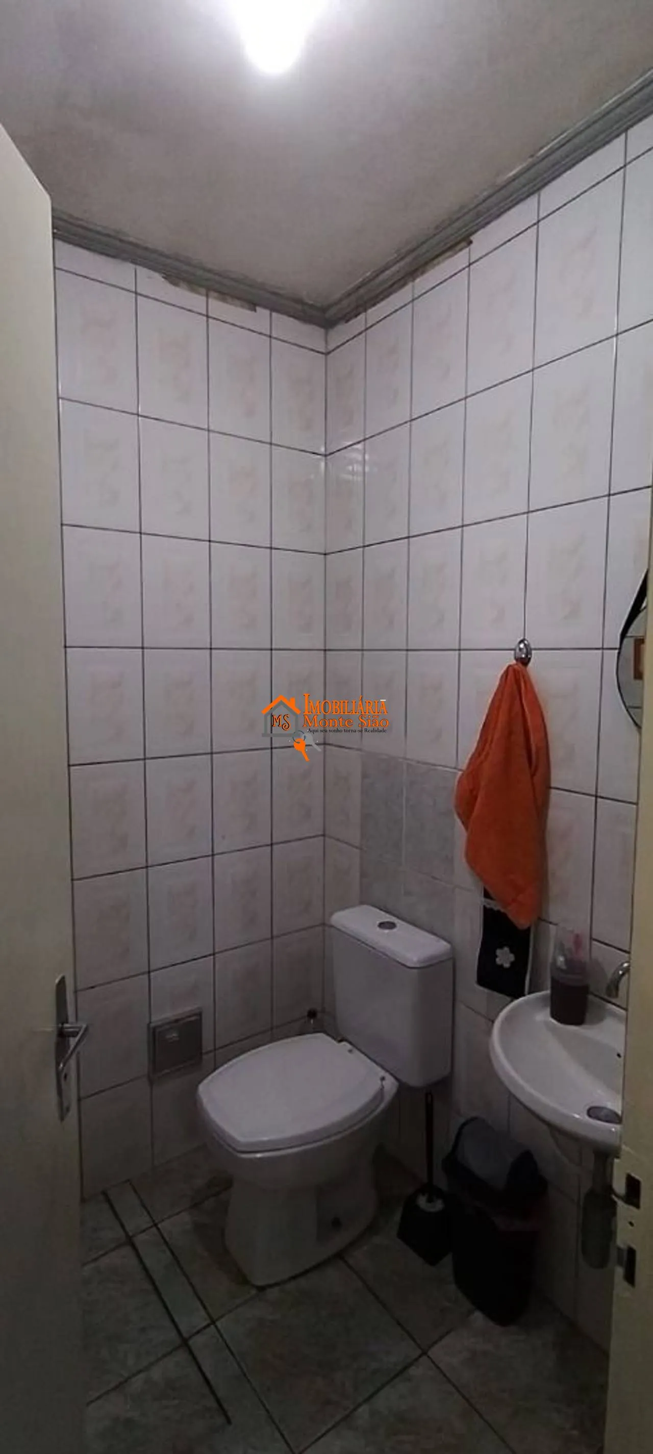 Imagem Sobrado com 3 dormitórios à venda, 300 m² por R$ 830.000,00 - Jardim Moreira - Guarulhos/SP