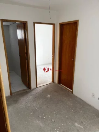 Imagem Apartamento a venda com 2 dormitorios, sala e cozinha integrada, com vaga varanda e sacada