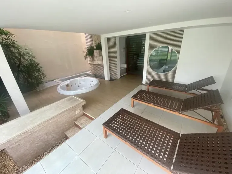 Imagem Casa de Condomínio com 4 Quartos à Venda, 400 m² em De Lourdes - Fortaleza