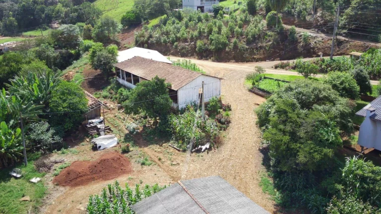 Imagem Área Agrícola para Venda em Arabuta, Rodovia