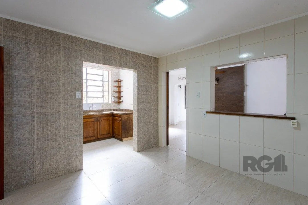 Imagem Casa para Venda - 205.5m², 3 dormitórios, sendo 2 suites, 3 vagas - Vila Nova
