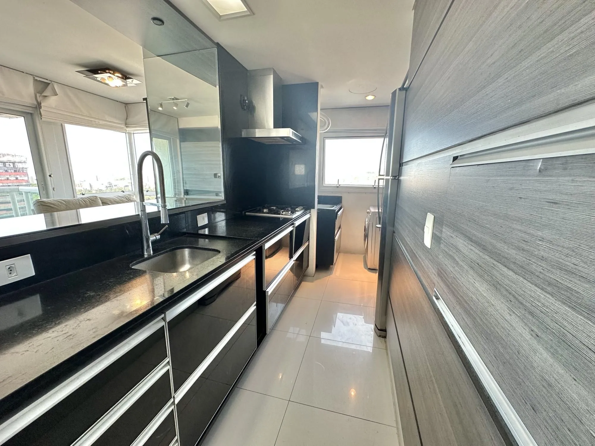 Imagem Apartamento 2 Dormitórios para comprar no Parigi Residence Bairro Três Figueiras