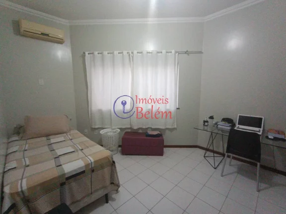 Imagem Imóveis Belém Vende - Casa em Condomínio 4/4 sendo 3 suítes.