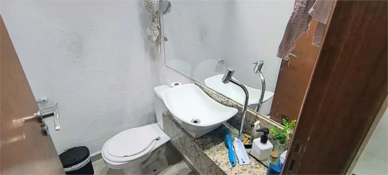 Imagem Sobrado à venda com 3 quartos, sendo 1 suíte, em Butantã, São Paulo - SP