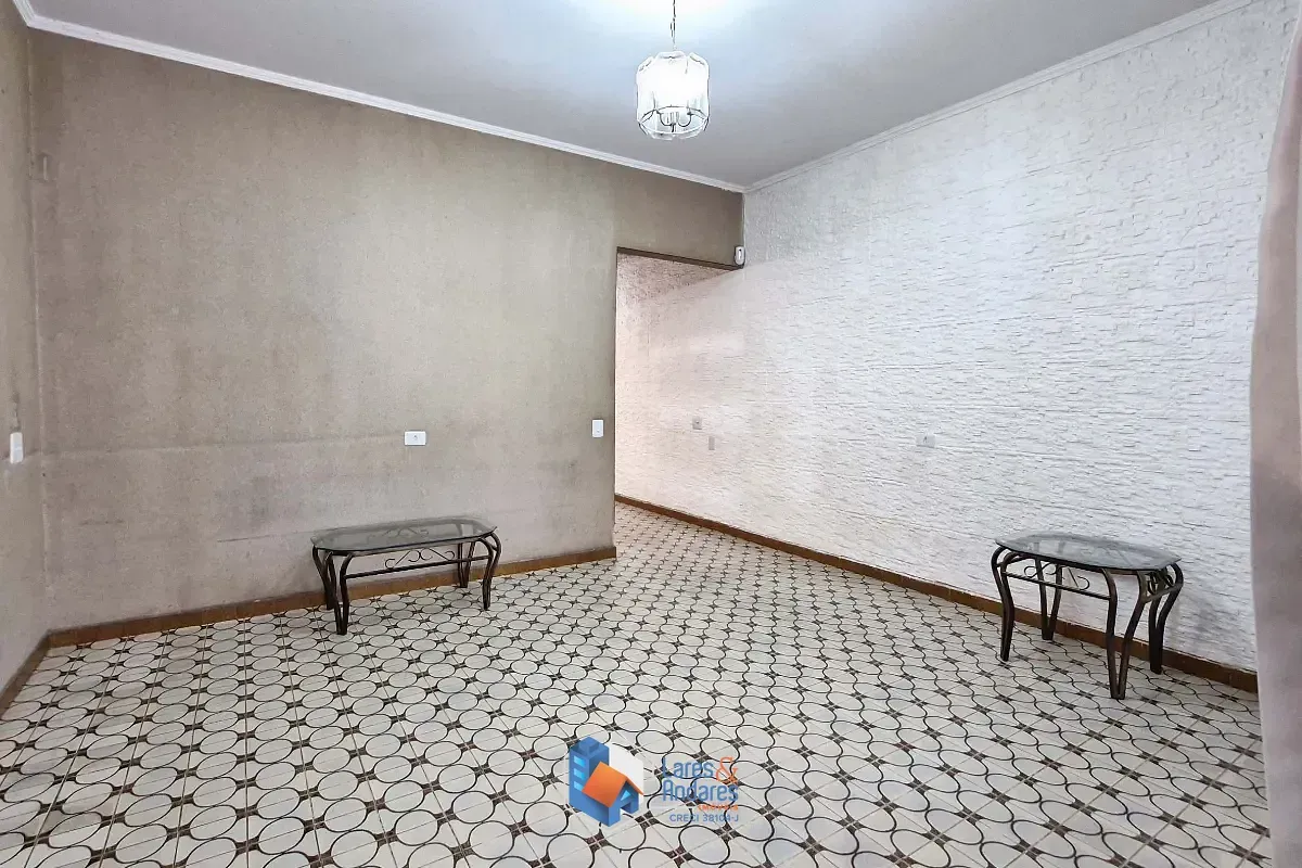 Imagem Sobrado para venda em Vila Baruel com 6 quartos, sendo 2 suítes, 240m²