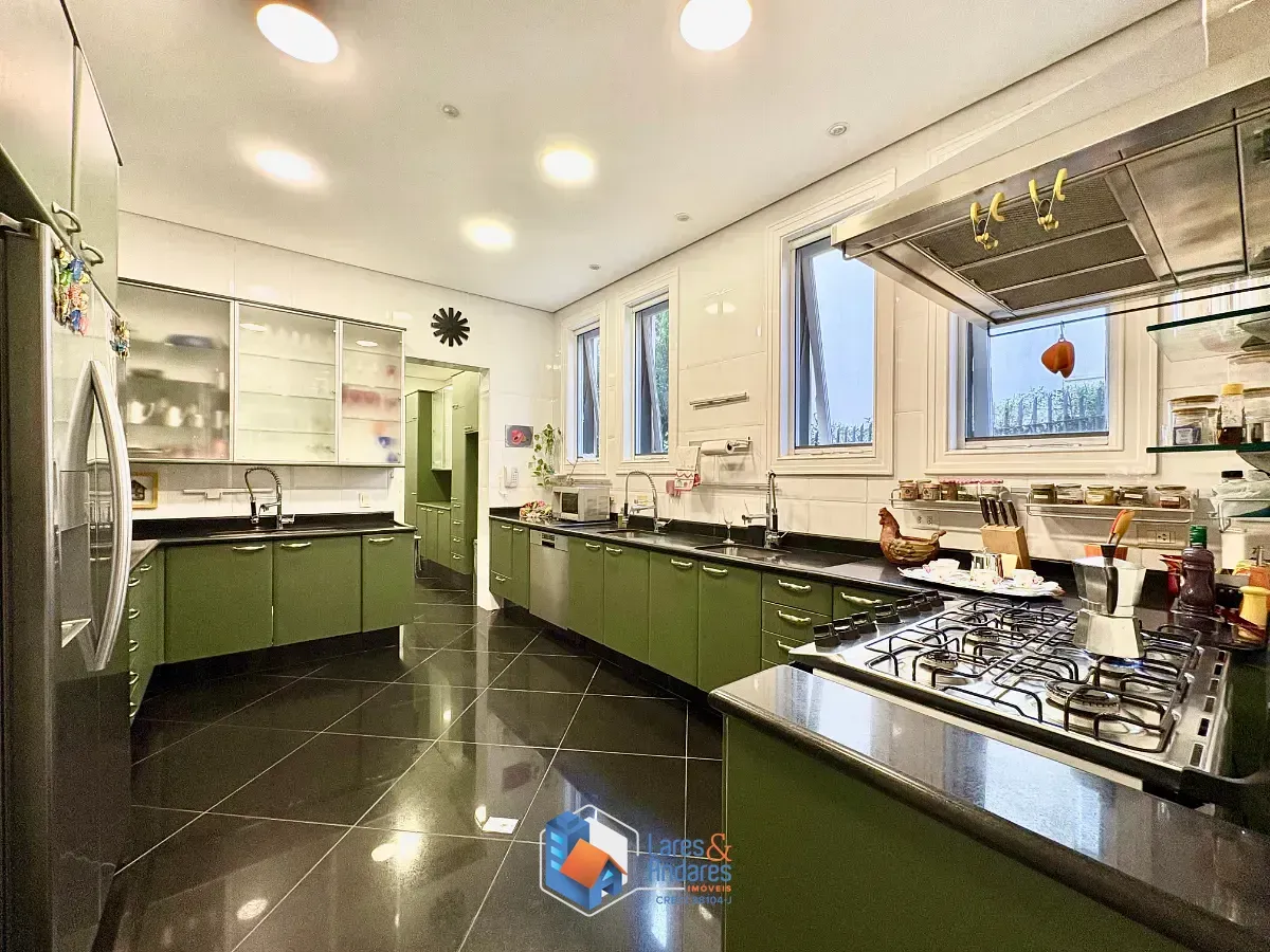 Imagem Casa em condomínio para venda em Vila Morumbi com 5 quartos, sendo 4 suítes, 980m²