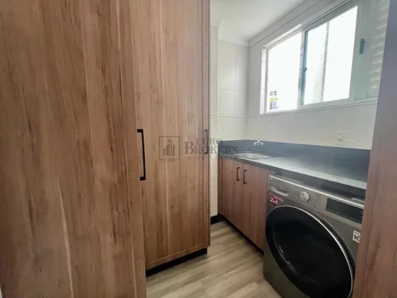 Imagem Apartamento com 3 suítes à venda no Centro de Balneário Camboriú/SC