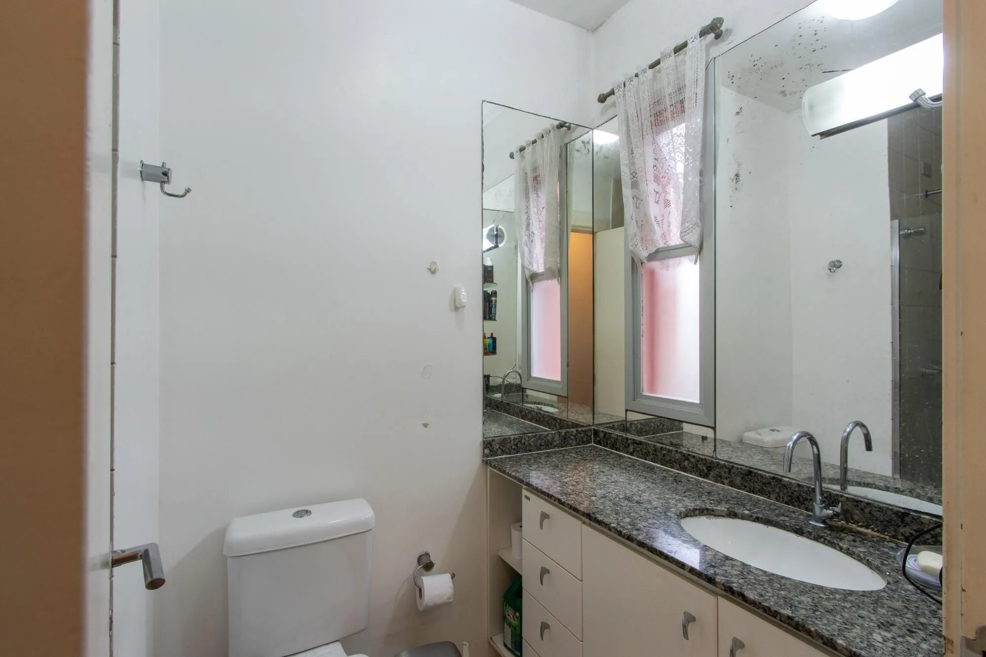 Imagem OPORTUNIDADE!!! Apartamento semimobiliado!!!