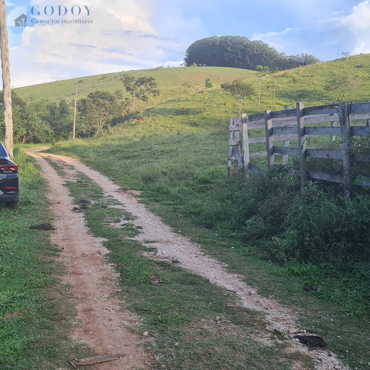 Imagem Área Rural à Venda com Ótimo Acesso e Energia - 2,3 Alqueires