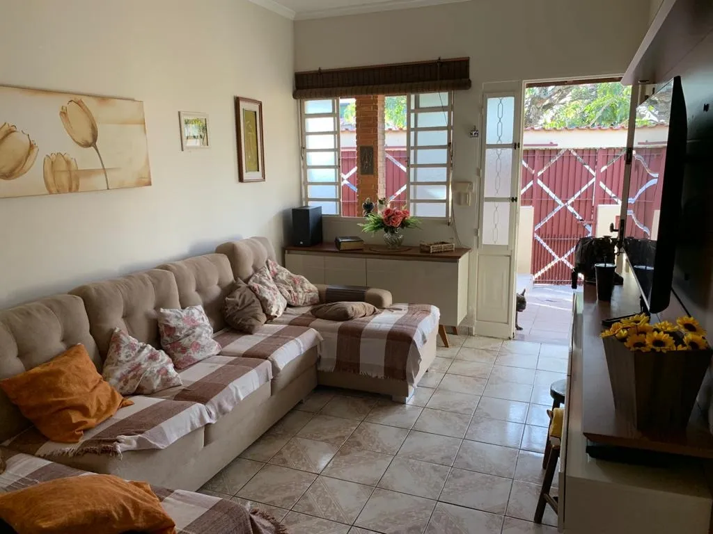 Imagem Casa à venda no Jardim Áurea em Salto de Pirapora