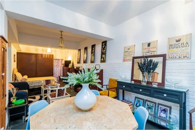 Imagem IAP 92 Apto 612481025-38 - Apartamento à venda no bairro Independência - Porto Alegre/RS