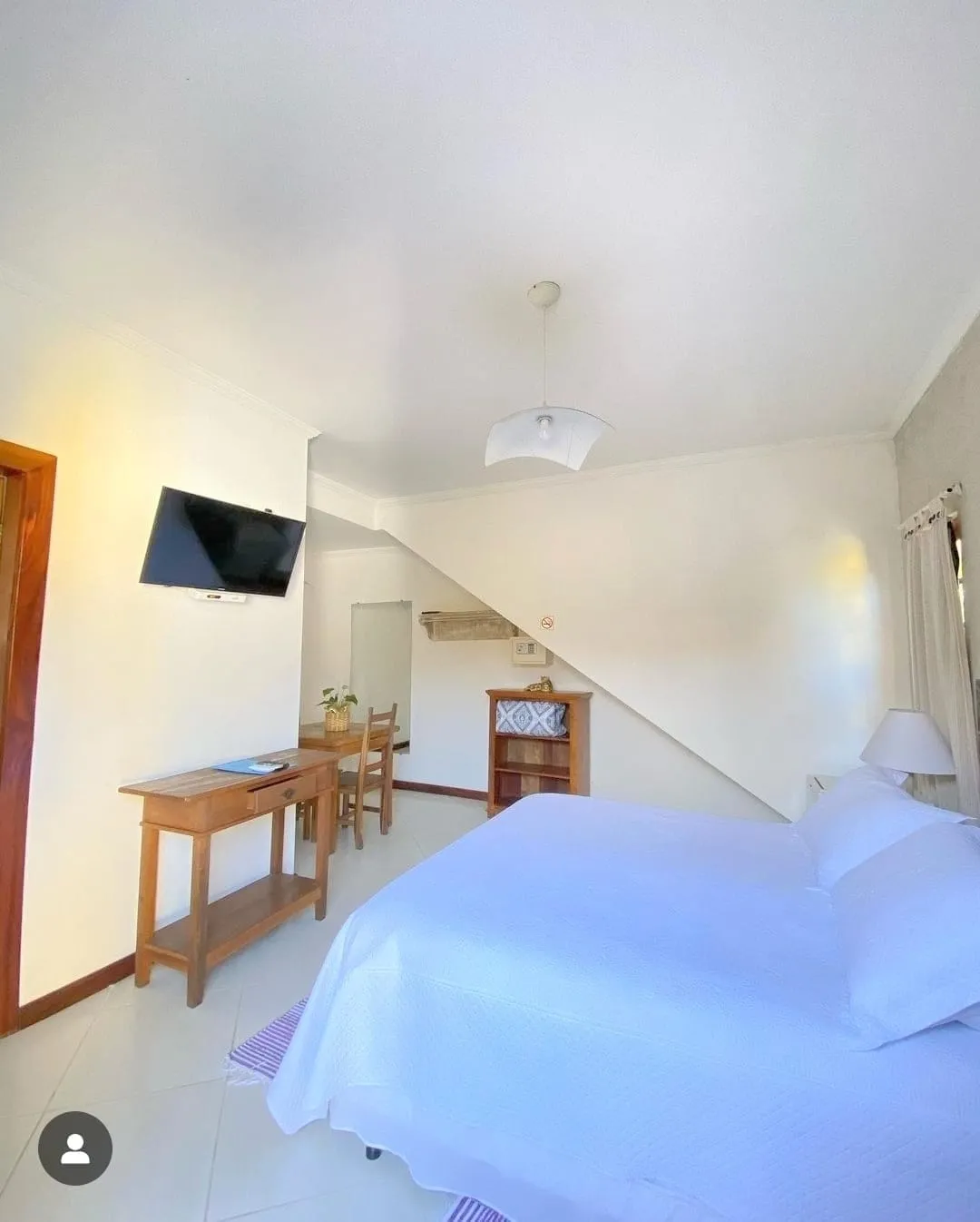 Imagem Pousada Colonial com 10 Quartos, Infraestrutura Independente e Apartamento Exclusivo, Ideal para Eventos Inesquecíveis