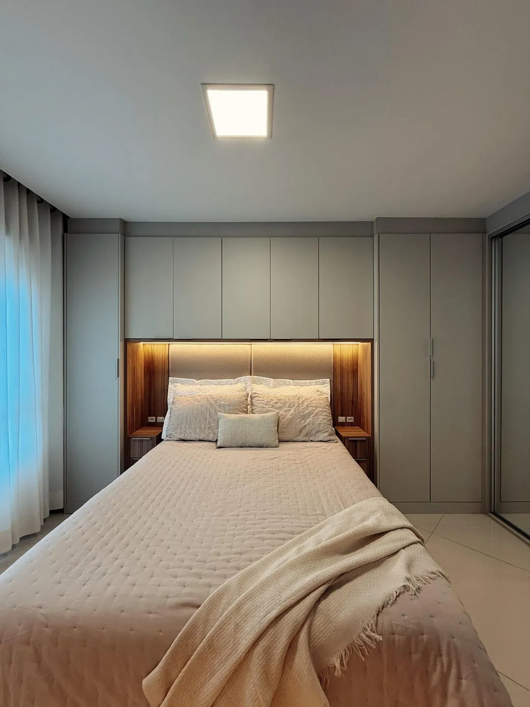 Imagem Apartamento à venda em Torres, Predial, com 3 quartos, 105.23m2