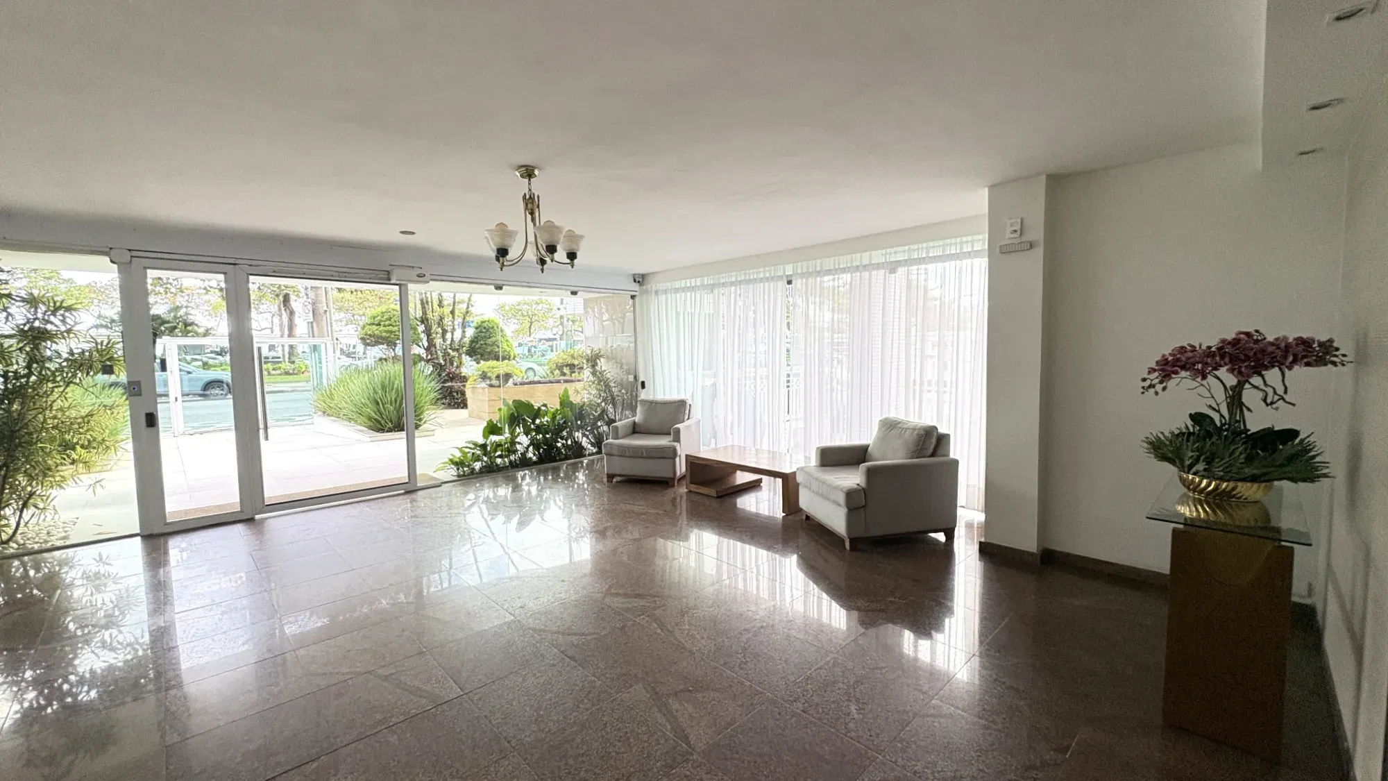 Imagem Apartamento com 2 Quartos para Alugar, 82 m² em Embaré - Santos