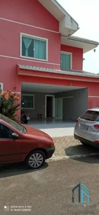 Imagem Casa em condomínio 04 quartos c/suíte no Pinheirinho em Curitiba PR