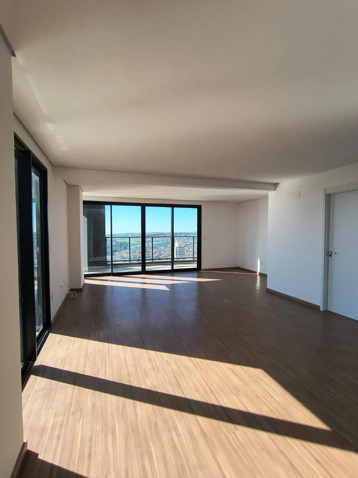 Imagem Apartamento com 2 Quartos à Venda, 230 m² em Centro - Botucatu
