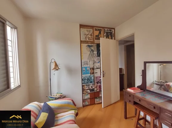Imagem Apartamento Via Gomes ( Butantã), sala com Varanda, 3 Dormitórios, 2 Banheiros, 1 Vaga, Prédio com Lazer, Portaria 24 hs e Gerador