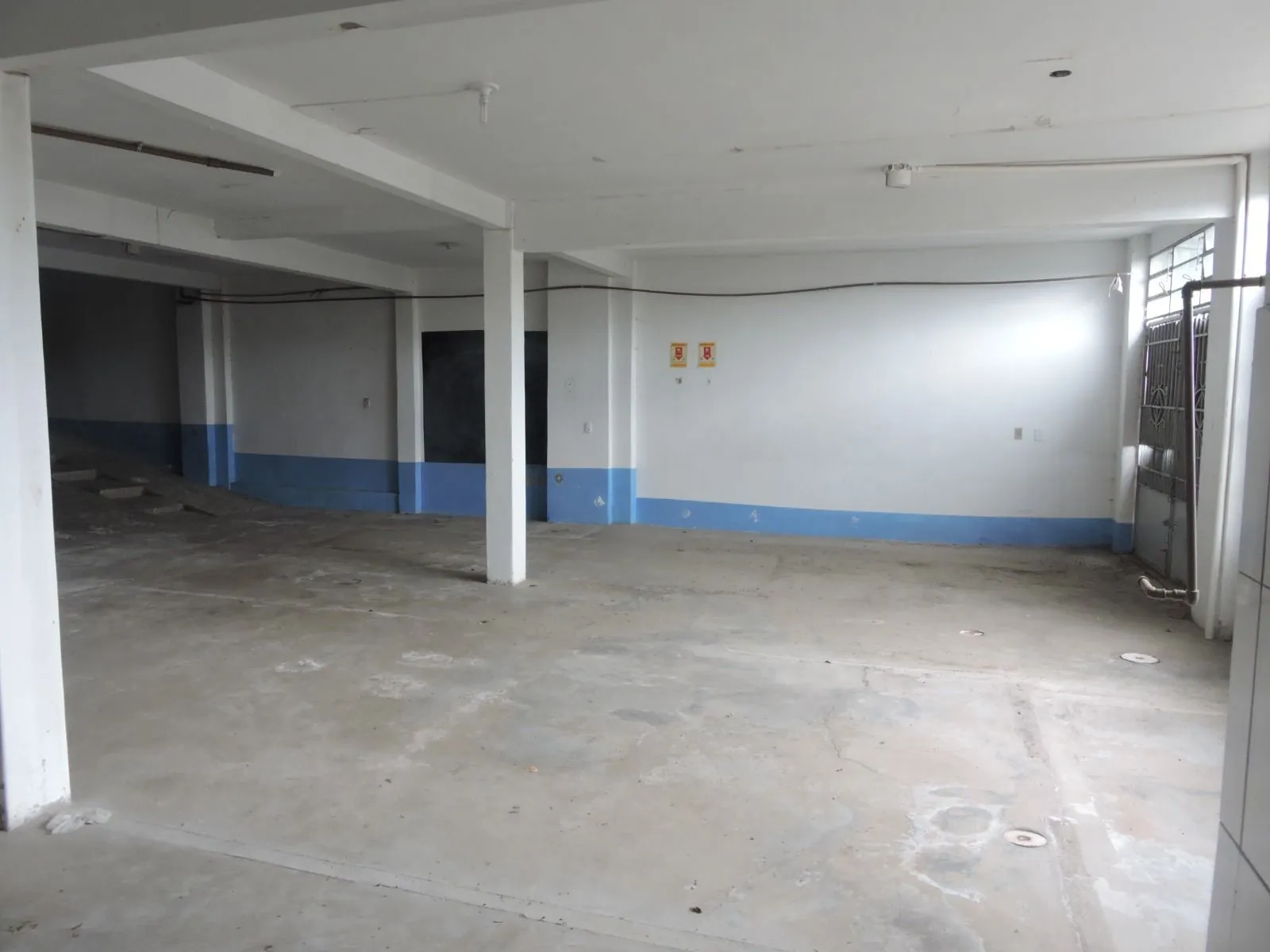 Imagem Loja-Pavilhao-Bairro-Gloria.