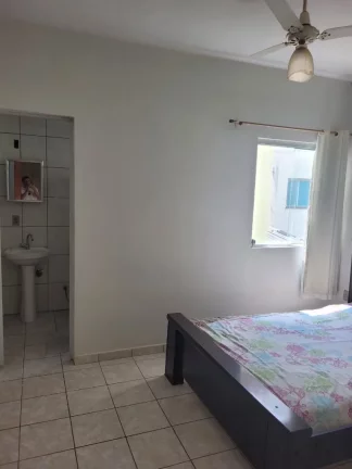 Imagem Casa duplex em condomínio fechado com área de lazer