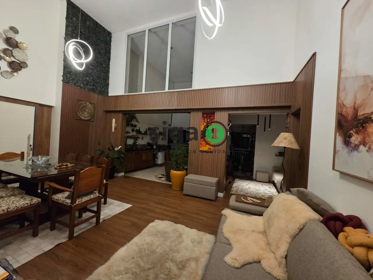 Imagem Apartamento á Venda na Vila Andrade, 163m² com pé direito duplo.